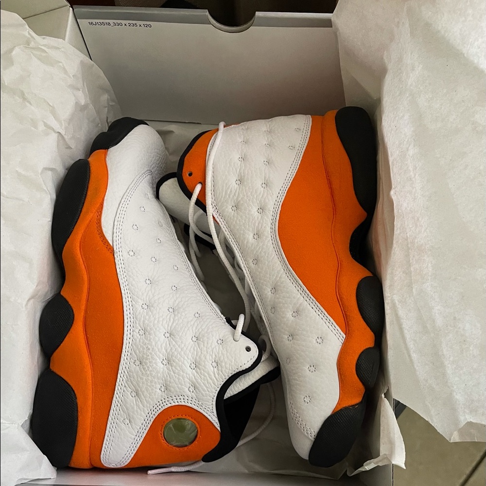 Jordan 13 retro starfish size 8 only tried on once